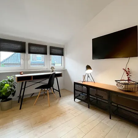 2 Bedroom Mb, Cozy, Self Check In, Invoice דירה Mönchengladbach