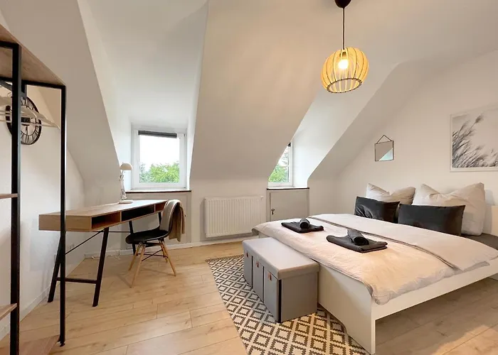 2 Bedroom Mb, Cozy, Self Check In, Invoice 公寓